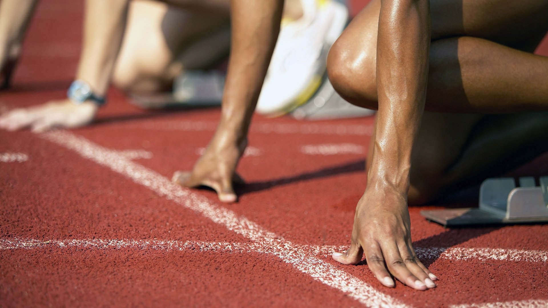 篮球赛场焦点！法国队对阵阿根廷队，激战正酣，豪门对决再度上演